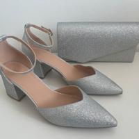 Scarpe e borsa argentate