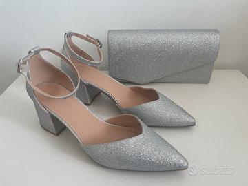 Scarpe e borsa argentate