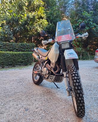 Honda Dominator 650 - Enduro 