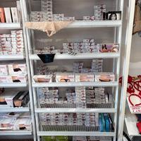 Espositori con ruote in ferro