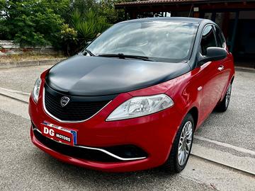 Lancia Ypsilon 1.2 69 CV 5 porte GPL Ecochic Silve