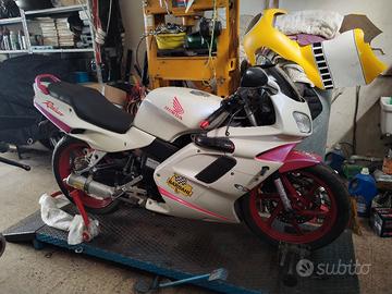 Honda nsr 125 j22 euro 2000