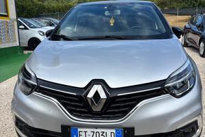 Renault Captur dCi 8V 90 CV EDC Initiale Paris