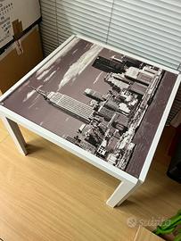 Tavolini bianchi con Marilyn Monroe, New York,