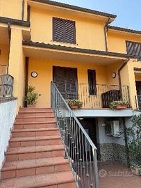 Villetta a schiera mq 150 arredata loc. Maranzano