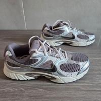 Nike V5 uomo grigio argento