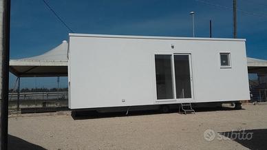 Casa mobile nuova 8x3 su ruota prefabbricata