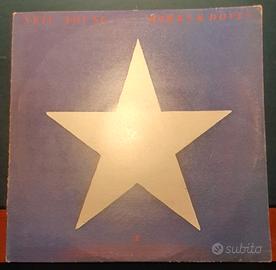 NEIL YOUNG - HAWKS & DOVES