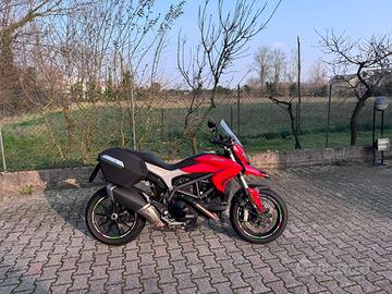 Ducati Hypermotard 2016