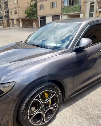 AlfaRomeo Stelvio anche in permuta con Auto