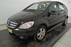 MERCEDES-BENZ B 180 be Executive