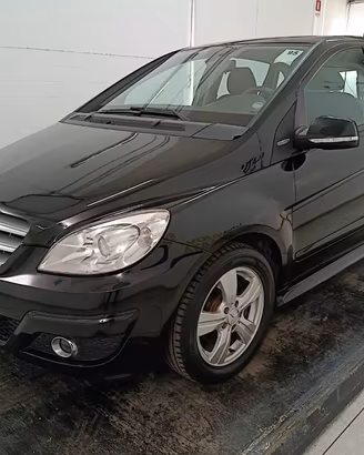 MERCEDES-BENZ B 180 be Executive