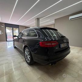 Audi A4 2.0 tdi QUATTRO 190cv GARANZIA 12 MESI-EUR