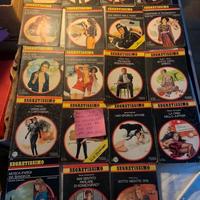 Lotto 34 volumi da collezione Segretissimo