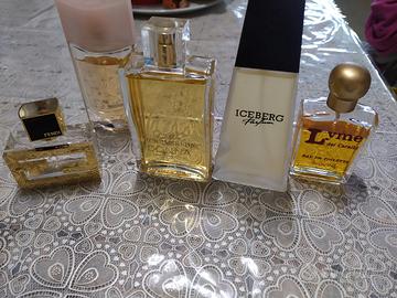 stock profumi vintage 