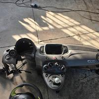 Cruscotto 595 2019 con cinture e tendine 