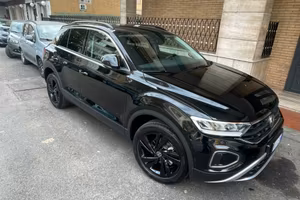Volkswagen T-Roc 1.0 subentro contratto