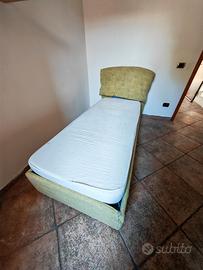letto singolo con cassettone