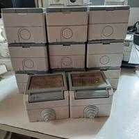 lotto palazzoli serie PT 60 e scatole esterno