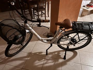 Bici elettica Via Veneto City E-Bike