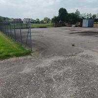 Piazzale ad uso magazzino e/o parcheggio