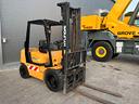 carrello-elevatore-hyundai-hdf-30-5