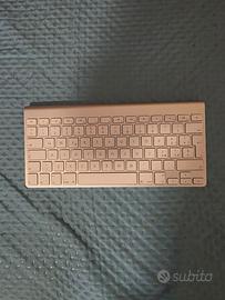 Tastiera wireless originale Apple