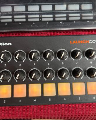 NOVATION  LAUNCHCONTROL Midi USB