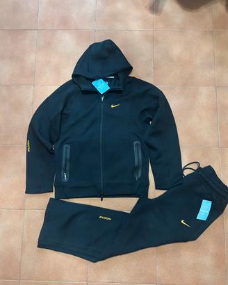 Tuta completa nera collezione Nike x NOCTA
