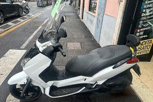 Yamaha X-Max 250 - 2008 - PERMUTE