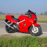 Vfr 800 f