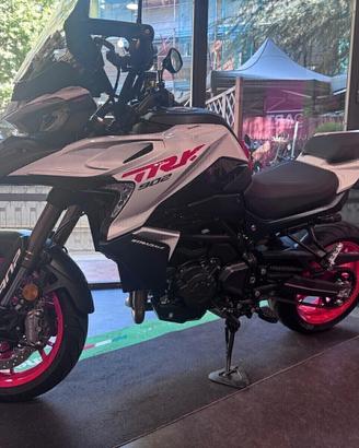 New Benelli TRK 902 Stradale - pronta consegna