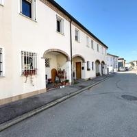 VILLA A SCHIERA A ALFONSINE