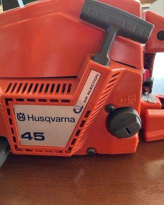 Motosega Usquarna 45 come nuova