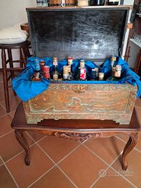 BAULE non in legno massiccio, no vintage