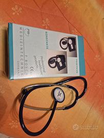 Sfigmomanometro e stetoscopio della Bosch