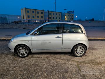 Lancia Ypsilon 1.3 Multijet 75CV NEOPATENTATI
