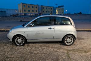 Lancia Ypsilon 1.3 Multijet 75CV NEOPATENTATI