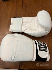 Guantoni boxe Leone
