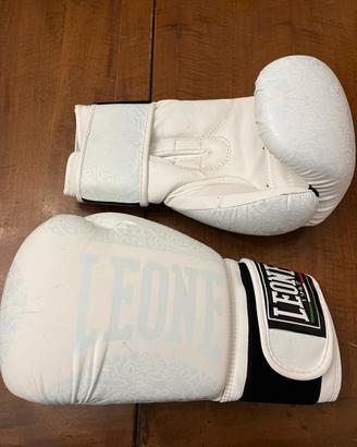 Guantoni boxe Leone