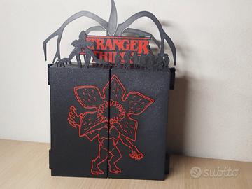 espositore stranger things 