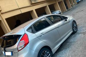 Ford Fiesta 1.5 tdci St-Line 75 cv