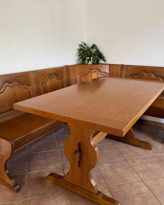 Tavolo e giropanca in legno