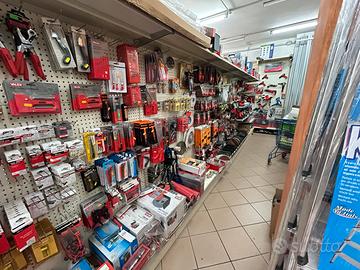 STOCK FERRANENTA UTENSILI MATERIALE ELETTRICO