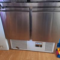 frigo bar con piano in acciaio