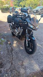 Yamaha fzs 1000
