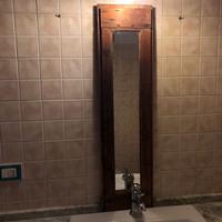 Scuretti con specchio per bagno