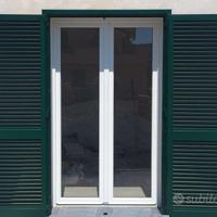 Persiane Spissu finestre e porte pronte posa