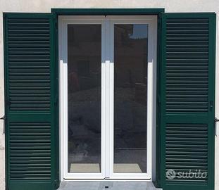 Persiane Spissu finestre e porte pronte posa