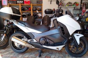 Honda Integra 750 ABS